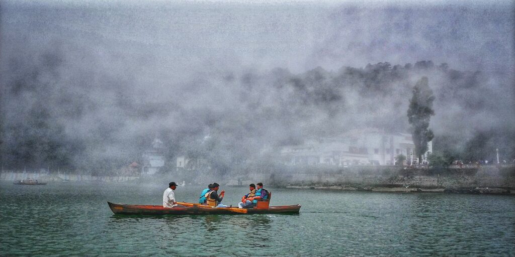 Nainital lake, safe places to travel in India