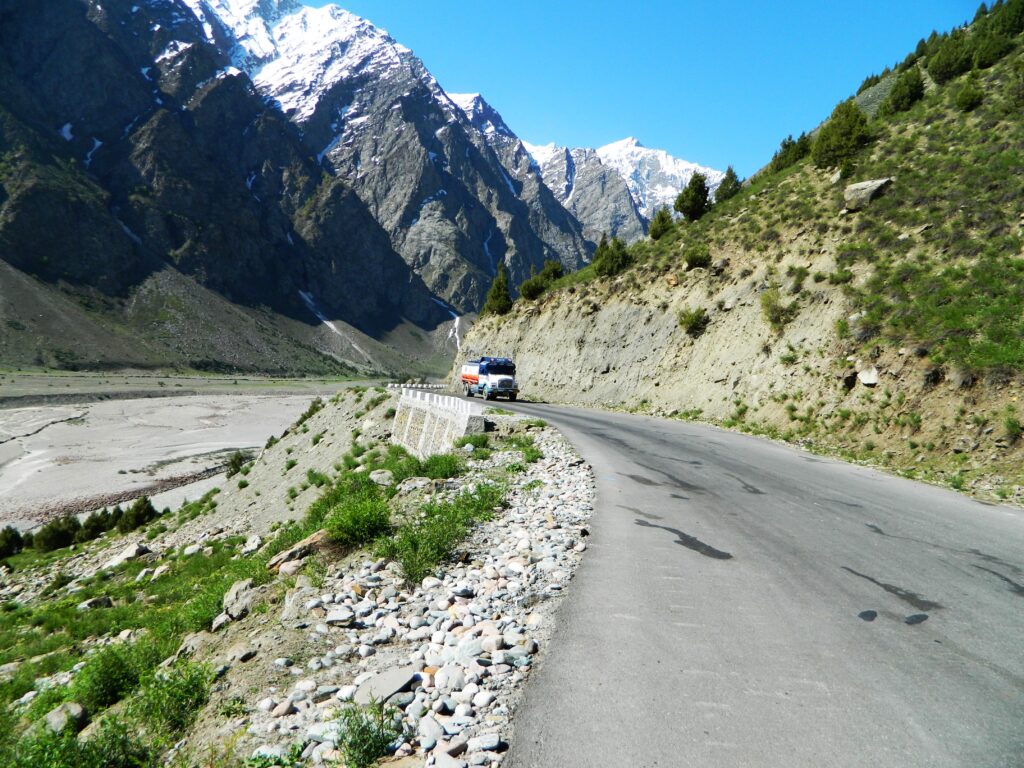 leh in september