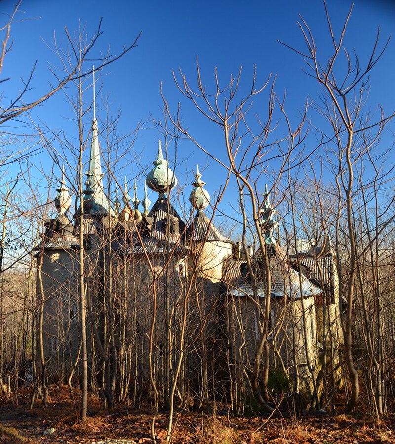 Castle Mont Rouge, Creepy Abandoned place in north carolina, creepy abandoned places in north carolina